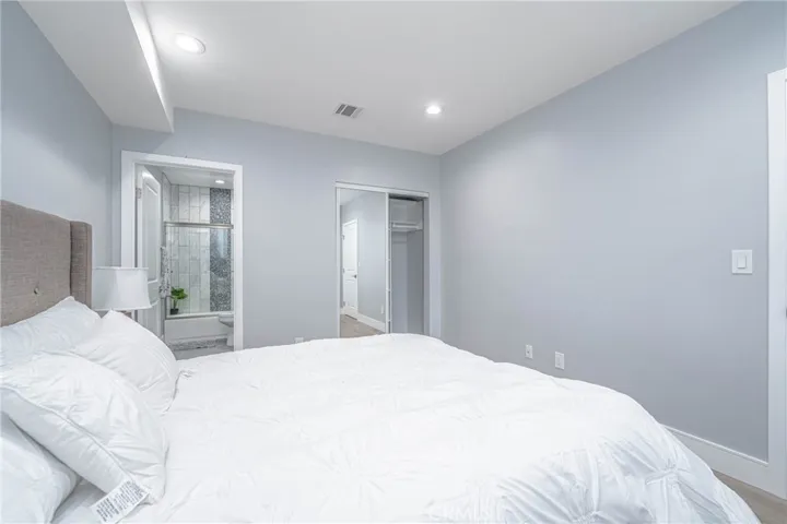 232 E Gage, Los Angeles, California 90003