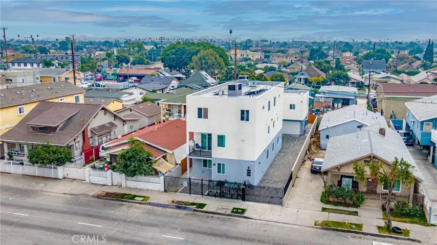 232 E Gage, Los Angeles, California 90003