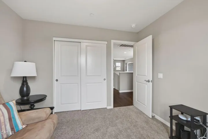 52-web-or-mls-UpmarketMedia-672Xan-154