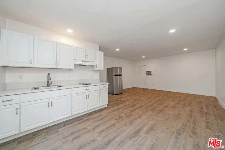 5430 Monroe Street Gh, Los Angeles, California 90038