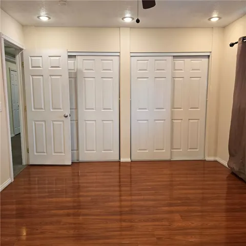 Master Bedroom (2)