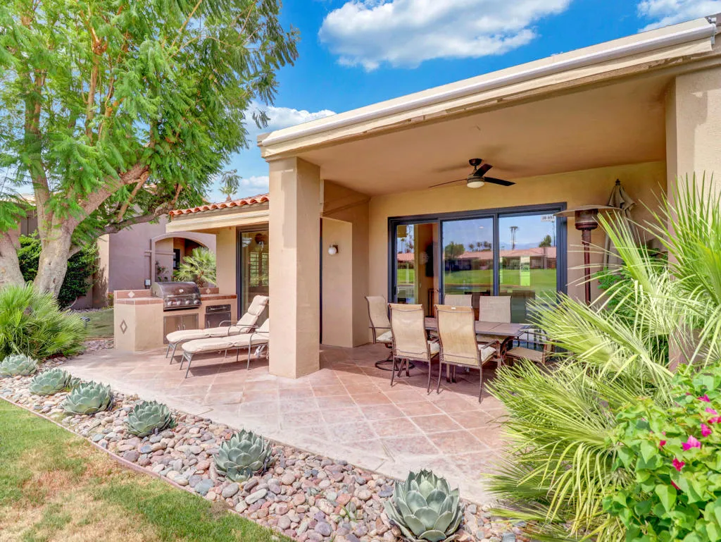 69-38697 Palm Valley Dr-69