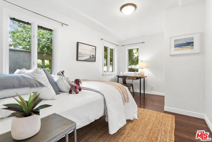 8585 Airdrome Street, Los Angeles, California 90035