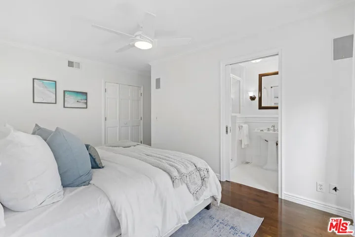 8585 Airdrome Street, Los Angeles, California 90035