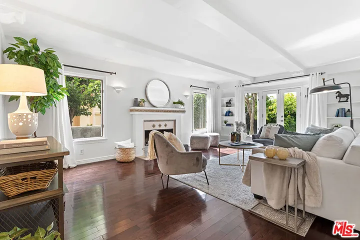 8585 Airdrome Street, Los Angeles, California 90035