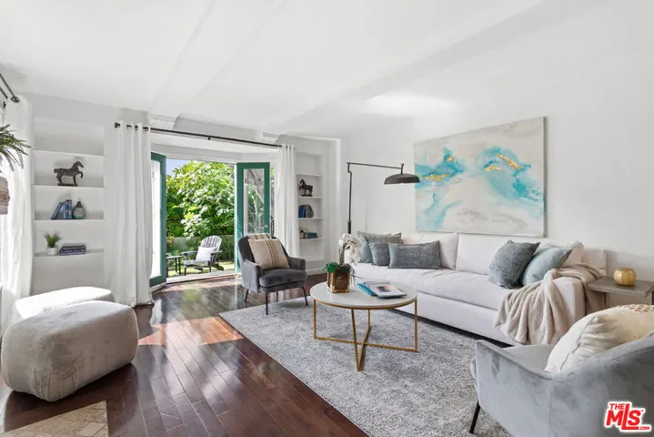 8585 Airdrome Street, Los Angeles, California 90035