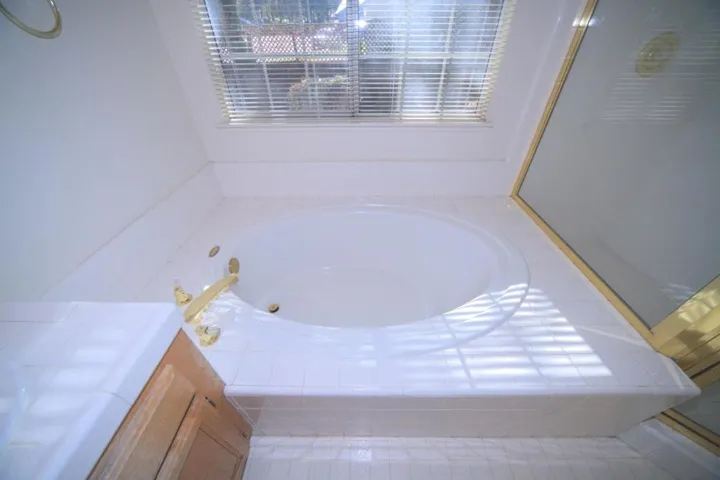 1315 20th Street, Lakeport, California 95453