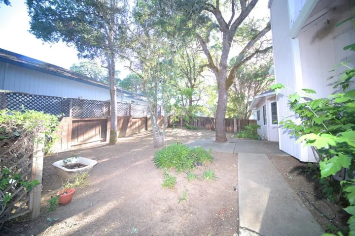 1315 20th Street, Lakeport, California 95453