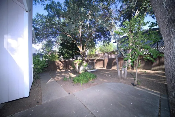 1315 20th Street, Lakeport, California 95453