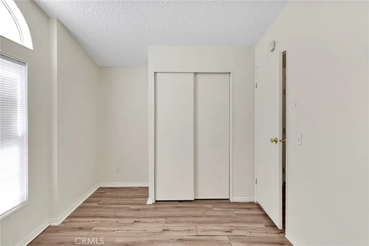 22601 Bear Valley 27, Apple Valley, California 92308
