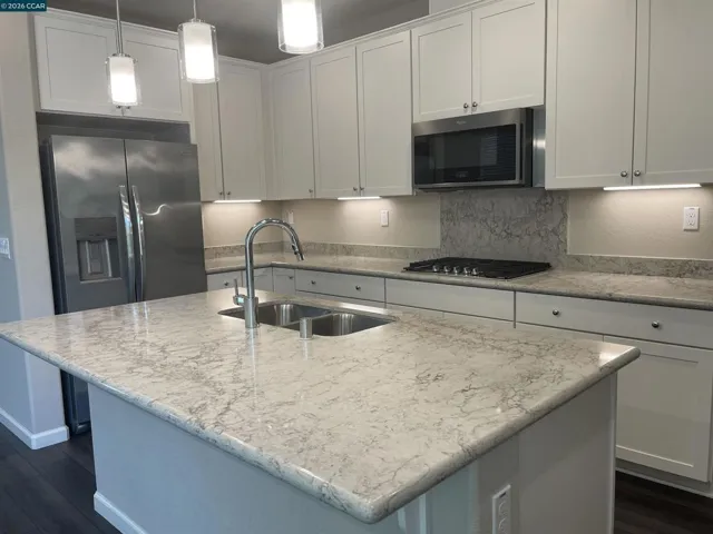777 Country Club Dr, Moraga, California 94556