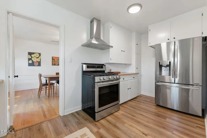 395 N Daisy Ave-26