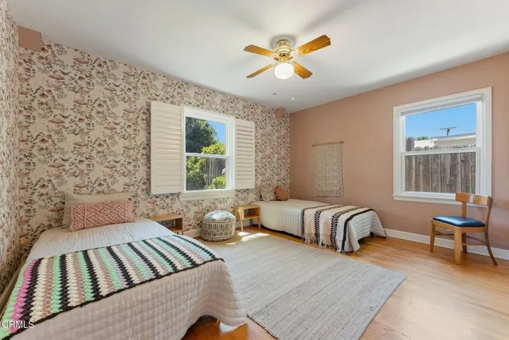 395 N Daisy Ave-31