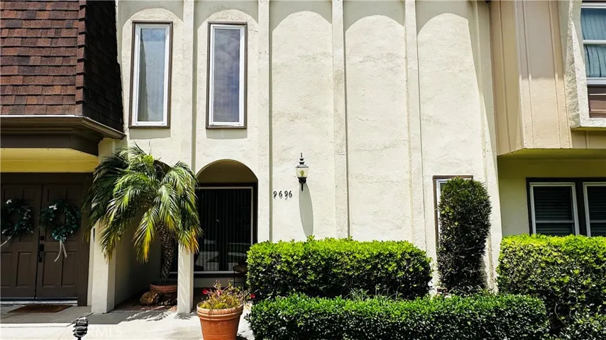 9696 Monte Carlo, Huntington Beach, California 92646