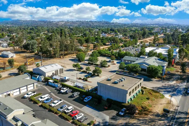 2291 Main Street, Ramona, California 92065