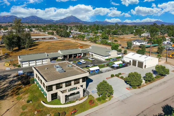 2291 Main Street, Ramona, California 92065