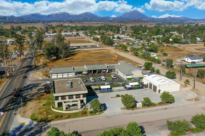 2291 Main Street, Ramona, California 92065