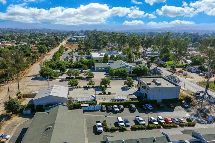 2291 Main Street, Ramona, California 92065
