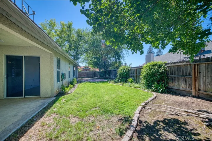 2231 E Pryor Drive, Fresno, California 93720