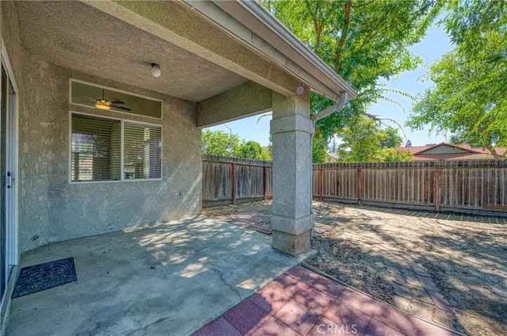 2231 E Pryor Drive, Fresno, California 93720