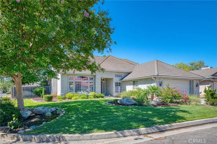 2231 E Pryor Drive, Fresno, California 93720