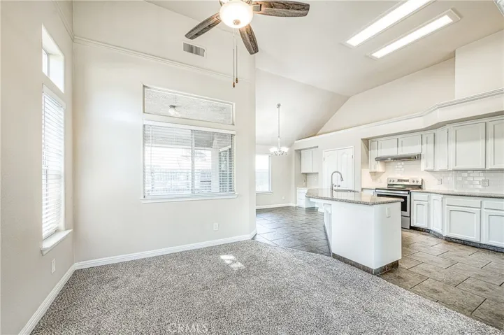 2231 E Pryor Drive, Fresno, California 93720