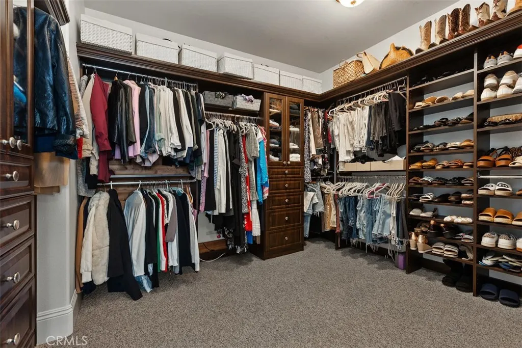 Primary walk in closet