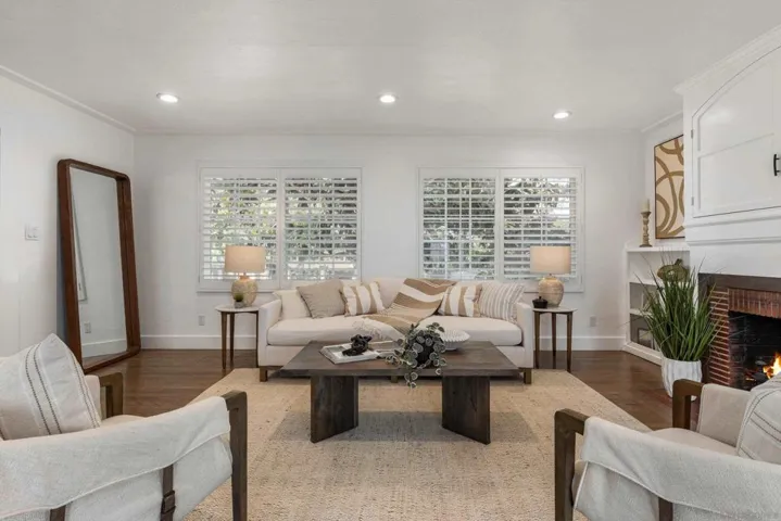 3853 Narragansett Ave., San Diego, California 92107