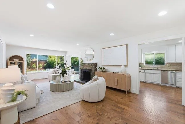 2155 Sterling Avenue, Menlo Park, California 94025
