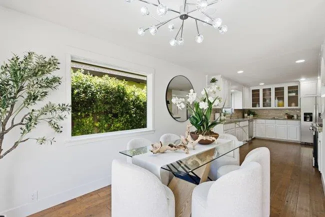2155 Sterling Avenue, Menlo Park, California 94025