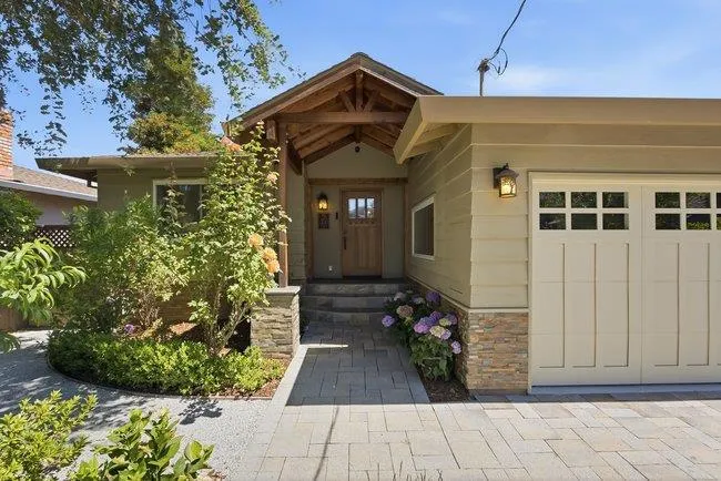 2155 Sterling Avenue, Menlo Park, California 94025