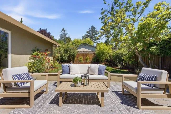 2155 Sterling Avenue, Menlo Park, California 94025