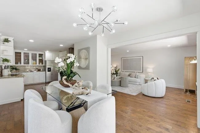 2155 Sterling Avenue, Menlo Park, California 94025