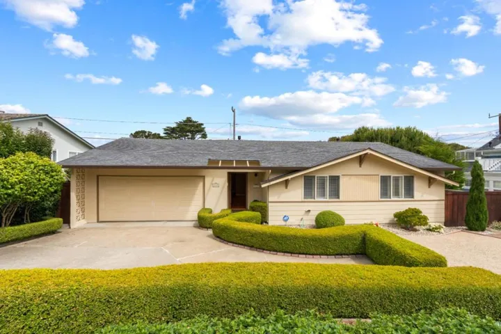 2160 David Avenue, Monterey, California 93940