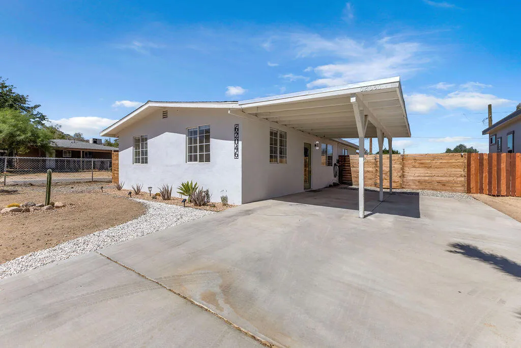 62046 Mountain View Cir