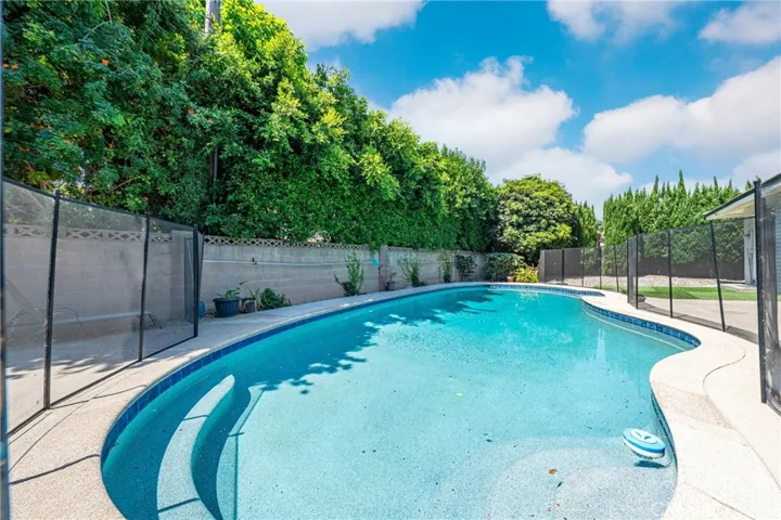 18 W Rodell Place, Arcadia, California 91007