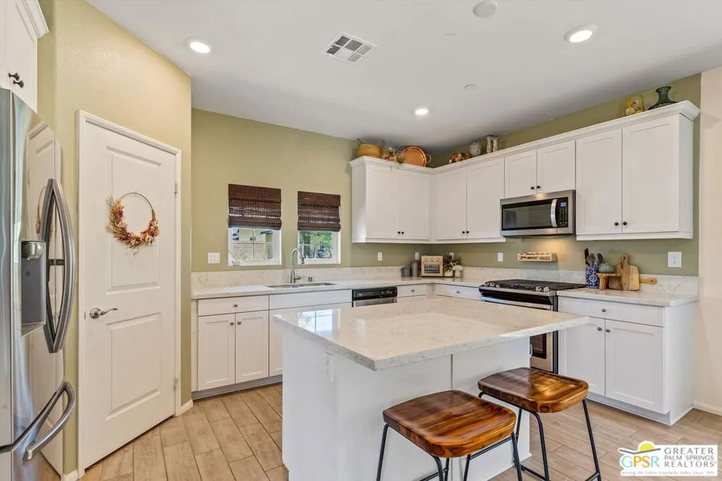67353 Rio Naches Road, Cathedral City, California 92234 — photo 4