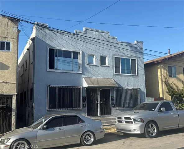 1136 E Alhambra Court, Long Beach, California 90813