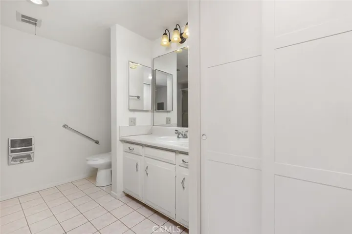 84 Calle Aragon P, Laguna Woods, California 92637