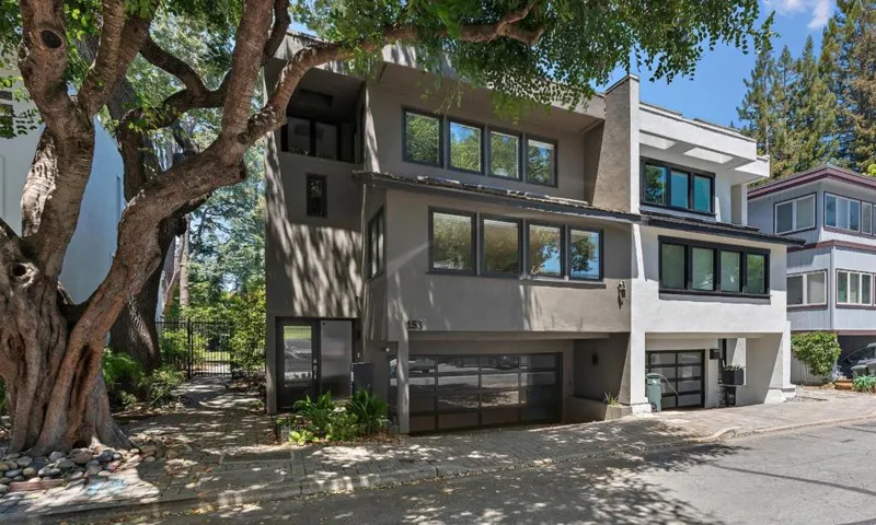 153 Stone Pine Lane, Menlo Park, California 94025