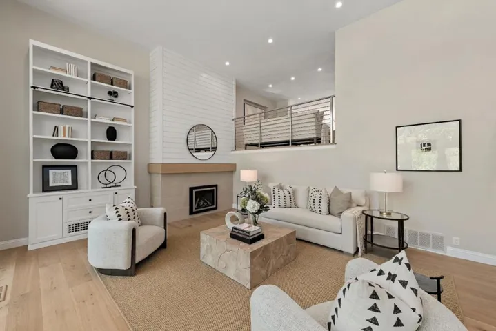 153 Stone Pine Lane, Menlo Park, California 94025
