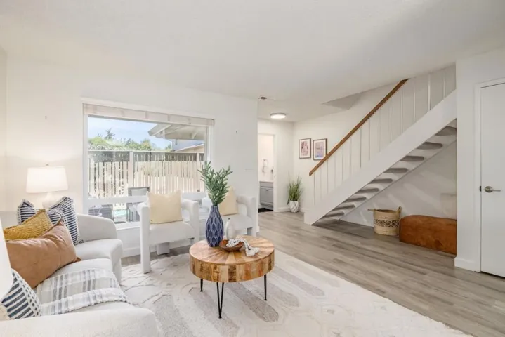 220 Castillion Terrace, Santa Cruz, California 95060
