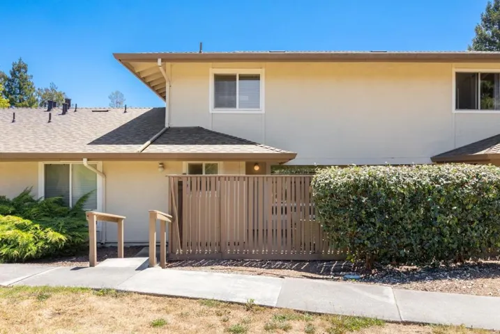 220 Castillion Terrace, Santa Cruz, California 95060