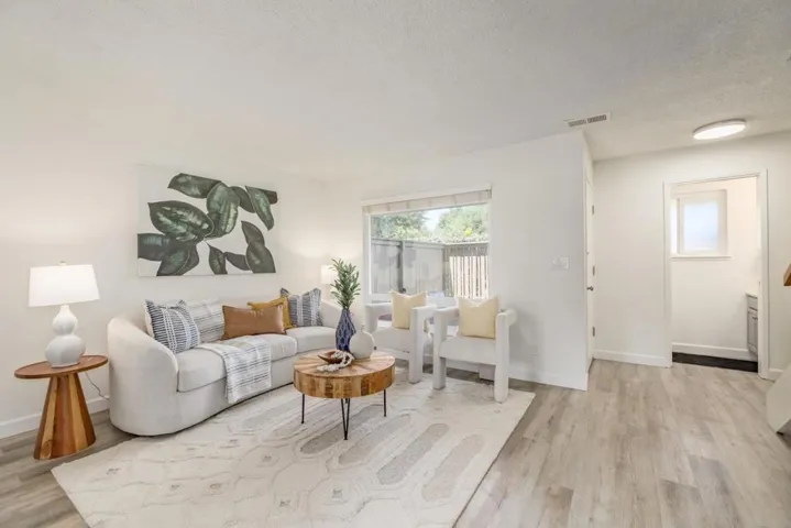 220 Castillion Terrace, Santa Cruz, California 95060