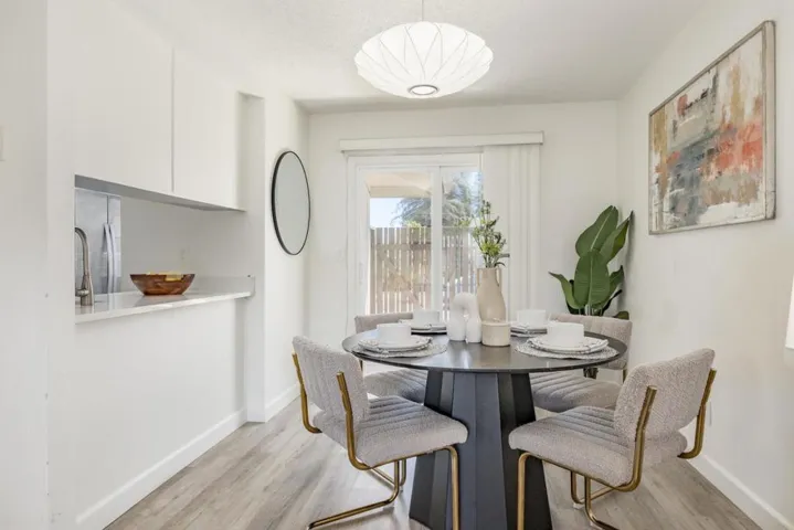 220 Castillion Terrace, Santa Cruz, California 95060
