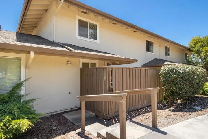220 Castillion Terrace, Santa Cruz, California 95060