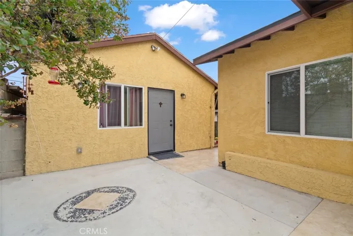 13260 Raven, Sylmar, California 91342