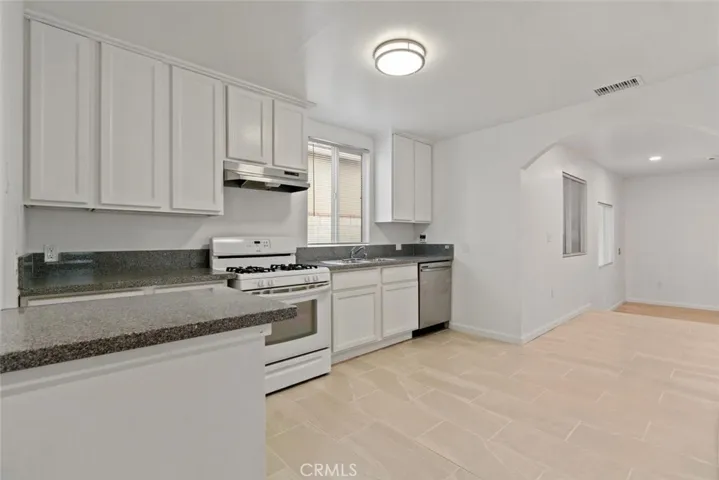 13260 Raven, Sylmar, California 91342