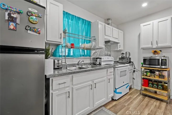 13260 Raven, Sylmar, California 91342