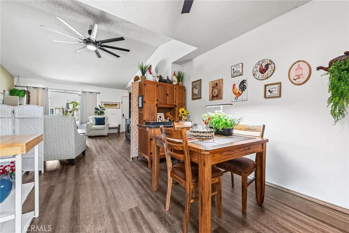 1974 Hooper, San Jacinto, California 92583
